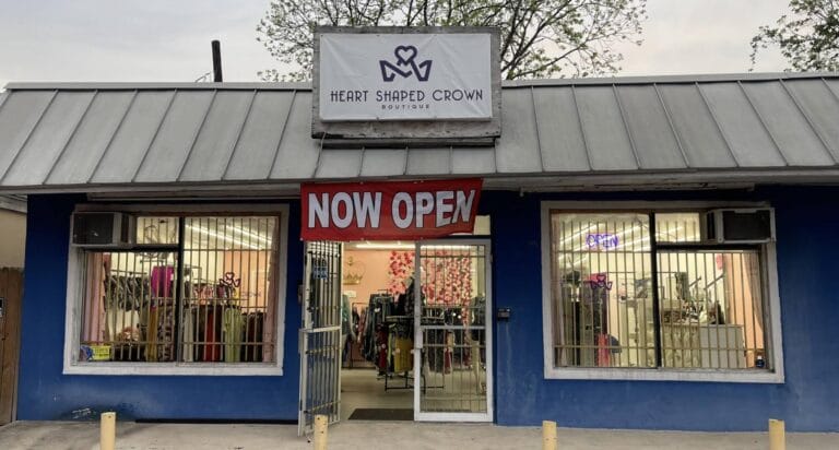 Heart Shaped Crown Boutique 768x412